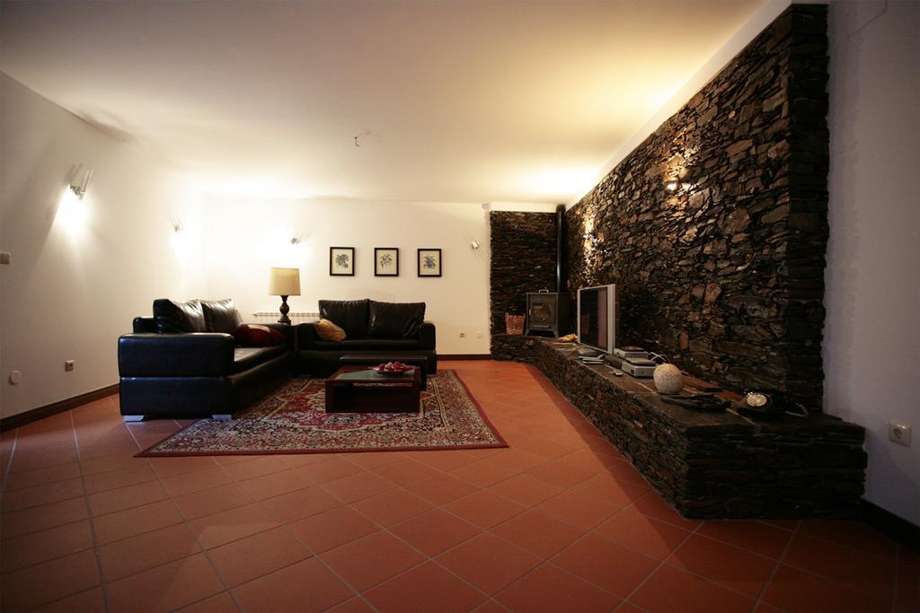 Вилла Quinta Madureira Alfoloes Экстерьер фото